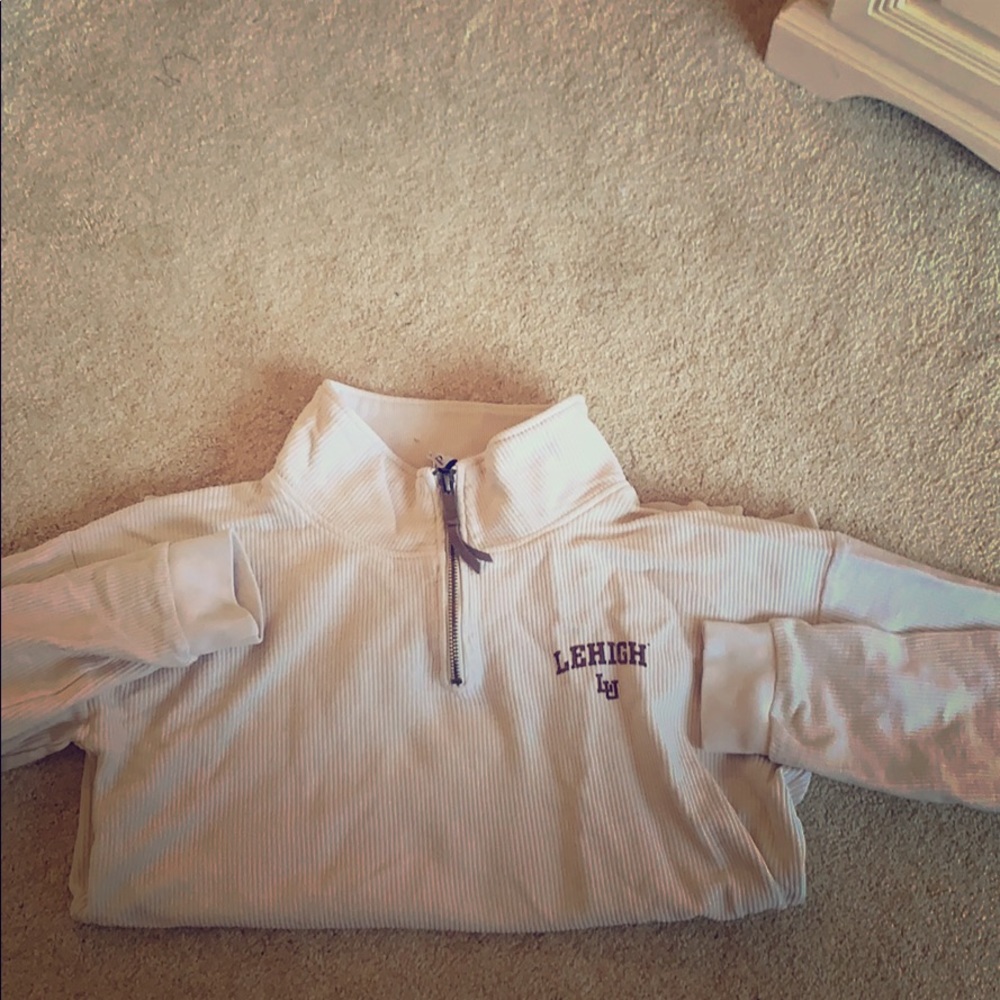 Lehigh university. Yellow  zipper sweatshirt